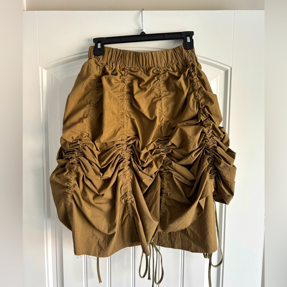 Ruffled Brown Skirt - Picture 2 of 3